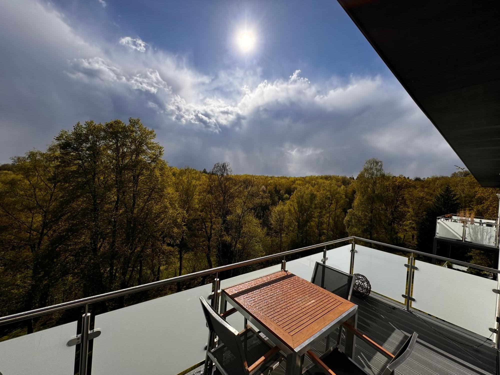 Traumhafter Ausblick, Modern Mit Komfort Und Stil Hardert Luaran gambar