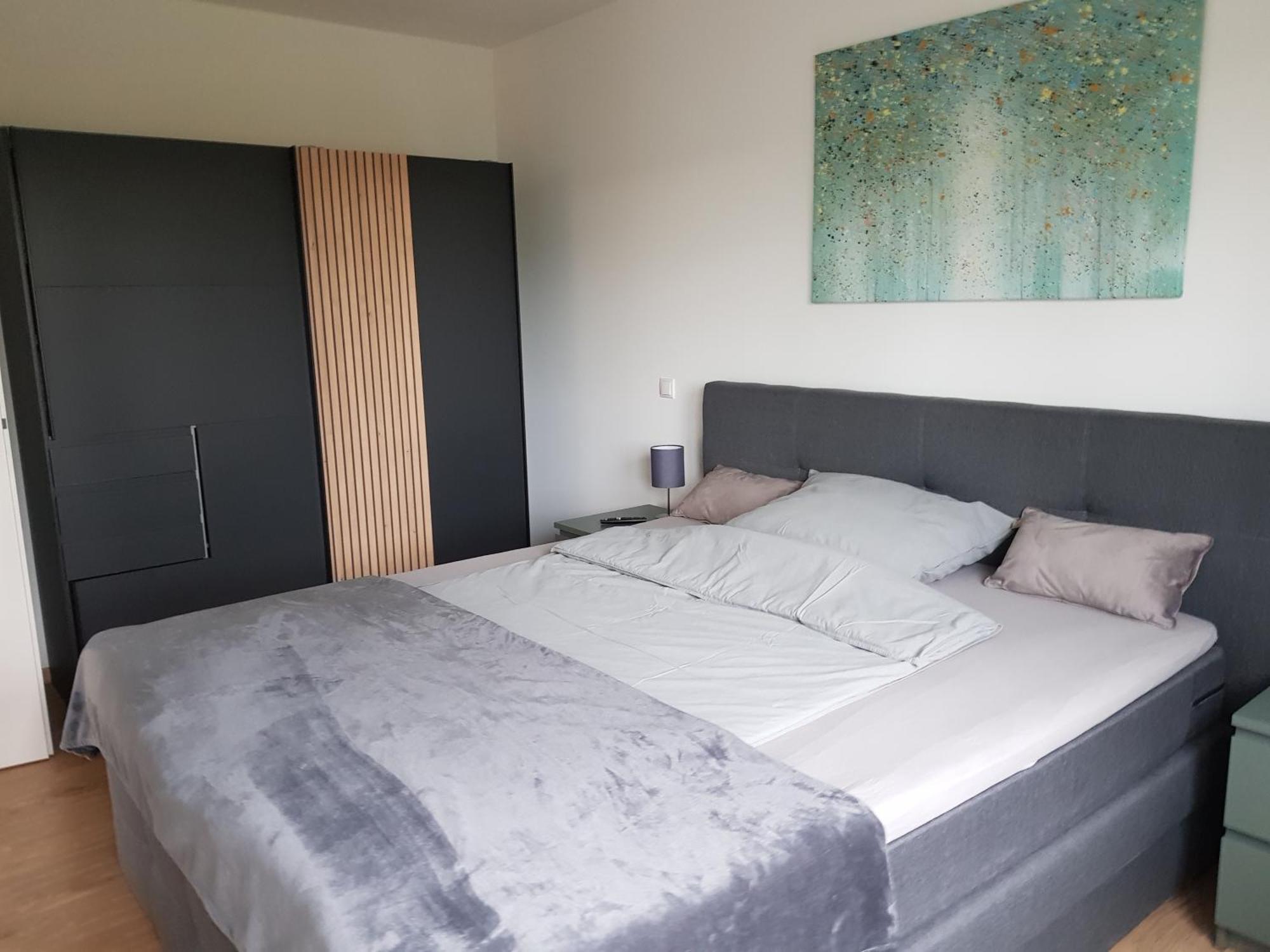 Traumhafter Ausblick, Modern Mit Komfort Und Stil Hardert Luaran gambar